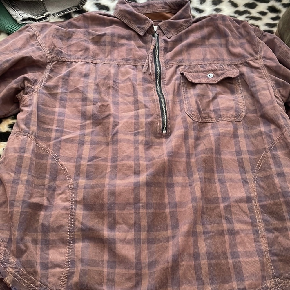 Brown pull over